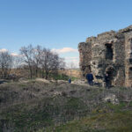 Międzygórz, gm. Lipnik. Ruiny zamku / Emilia Sitarska / Radio Kielce