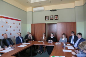 Posiedzenie Komisji Edukacji i Kultury / Marzena Mąkosa / Radio Kielce