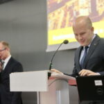 Targi Kielce. Konferencja „Inwestuj w Kielcach”. Na zdjęciu dr Filip Skawiński - analityk z Przedstawicielstwa Komisji Europejskiej w Polsce / Marzena Mąkosa / Radio Kielce