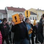 Strajk nauczycieli - pikieta przed Urzędem Miasta / Marzena Mąkosa / Radio Kielce