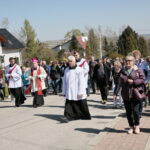 Nowa Słupia. Droga Krzyżowa na Święty Krzyż / Marzena Mąkosa / Radio Kielce