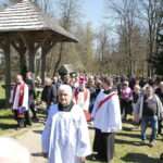 Nowa Słupia. Droga Krzyżowa na Święty Krzyż / Marzena Mąkosa / Radio Kielce