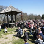 Nowa Słupia. Droga Krzyżowa na Święty Krzyż / Marzena Mąkosa / Radio Kielce