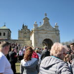 Nowa Słupia. Droga Krzyżowa na Święty Krzyż / Marzena Mąkosa / Radio Kielce