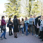 Manifestacja uczniów przed Zespołem Szkół Przemysłu Spożywczego / Marzena Mąkosa / Radio Kielce