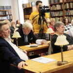 Pedagogiczna Biblioteka Wojewódzka - wieczór wspomnień o pisarzu pod hasłem "Gustaw Herling-Grudziński wśród Żeromszczaków" / Marzena Mąkosa / Radio Kielce