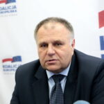 Konferencja prasowa Adama Cyrańskiego. Na zdjęciu Adam Cyrański - poseł, kandydat na posła do europarlamentu / Marzena Mąkosa / Radio Kielce