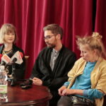 Konferencja prasowa przed premierą "Psychozy". Na zdjęciu (od lewej): Magda Kupryjanowicz - tekst i dramaturgia, Tomasz Węgorzewski - reżyser i Anna Kłos - aktorka / Marzena Mąkosa / Radio Kielce