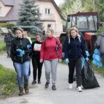 Sprzątanie Bobrzy / Marzena Mąkosa / Radio Kielce