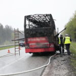 Pożar autobusu na ekspresowej obwodnicy Kielc / Marzena Mąkosa / Radio Kielce