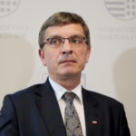 Konferencja prasowa w Urzędzie Marszałkowskim. Andrzej Pruś i Mirosław Gębski rezygnują z funkcji w ROT. Andrzej Pruś - przewodniczący Sejmiku Województwa Świętokrzyskiego / Marzena Mąkosa / Radio Kielce