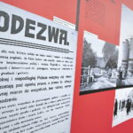 Wystawa planszowa IPN "Powstała by żyć" na placu Wolności / Marzena Mąkosa / Radio Kielce