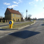 Wysepka utrudniająca dojazd do posesji mieszkańcom ul. Bałtowskiej / Emilia Sitarska / Radio Kielce