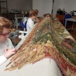 Warszawa. Renowacja dwóch zabytkowych tapiserii „Triumf Ateny” i „Bitwa nad Granikiem” z Muzeum Narodowego w Kielcach / Michał Kita / Radio Kielce