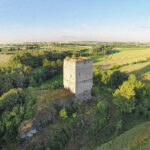 Rowerowa majówka z Radiem Kielce - Zielony szlak rowerowy dookoła Opatowa. Na zdjęciu: Tudorów / Radio Kielce