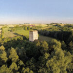 Rowerowa majówka z Radiem Kielce - Zielony szlak rowerowy dookoła Opatowa. Na zdjęciu: Tudorów / Radio Kielce