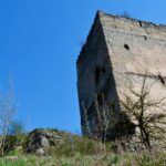 Tudorów. Średniowieczna wieża / Emilia Sitarska / Radio Kielce