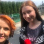 Rowerowa majówka z Radiem Kielce - Żółty szlak rowerowy dookoła Sandomierza "Sandomierskie krajobrazy". Na zdjęciu: Grażyna Szlęzak - wójcik i Gabrysia - uczestniczka wyprawy rowerowej / Radio Kielce