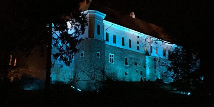 Zamek Królewski nocą / Urząd Miasta w Sandomierzu