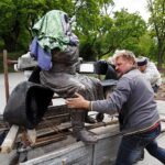 Ławeczka Andrzeja Koziei / Jarosław Kubalski / Radio Kielce