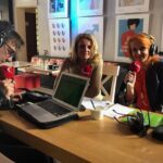 Sandomierz. Festiwal Filmów - Spotkań Niezwykłych. Festiwalowe studio Radia Kielce. Na zdjęciu (od lewej): Stanisław Blinstrub, Marta Węgiel - reżyser i Grażyna Szlęzak - Wójcik / Radio Kielce