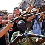 Scyzoryki wzdłuż Afryki / L. Pisarski, K. Skoczek, J. Słowak, Sz. Flak, W. Matejczuk