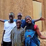 Scyzoryki wzdłuż Afryki / L. Pisarski, K. Skoczek, J. Słowak, Sz. Flak, W. Matejczuk