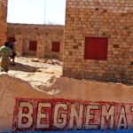 Scyzoryki wzdłuż Afryki / L. Pisarski, K. Skoczek, J. Słowak, Sz. Flak, W. Matejczuk