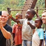 Scyzoryki wzdłuż Afryki / L. Pisarski, K. Skoczek, J. Słowak, Sz. Flak, W. Matejczuk