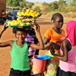 Scyzoryki wzdłuż Afryki / L. Pisarski, K. Skoczek, J. Słowak, Sz. Flak, W. Matejczuk