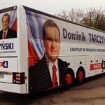 „Tarczobus”, czyli  specjalny autokar wyborczy Dominika Tarczyńskiego / Dominik Tarczyński / facebook