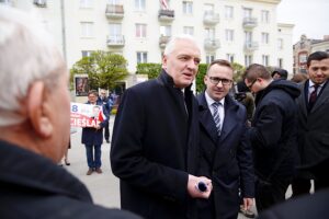 Spotkanie wicepremiera Jarosława Gowina i posła Michała Cieślaka z kielczanami / Jarosław Kubalski / Radio Kielce