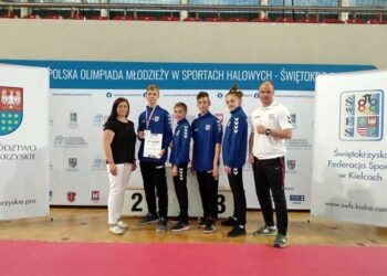 Cztery medale zdobyli zawodnicy z naszego regionu w taekwondo olimpijskim / OSTO Ostrowiec