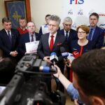 Konferencja Prawa i Sprawiedliwości. Senator PiS Krzysztof Słoń / Jarosław Kubalski / Radio Kielce