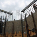 Busko-Zdrój. Budowa dzwonnicy przy kościele św. Brata Alberta / Marta Gajda / Radio Kielce