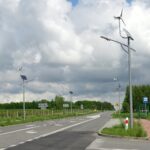 Droga wojewódzka 755. Odcinek Ćmielów - Ożarów. Przejścia dla pieszych z niedziałającymi lampami / Emilia Sitarska / Radio Kielce