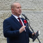 Obchody 228. rocznicy uchwalenia Konstytucji 3 Maja. Burmistrz Jędrzejowa Marcin Piszczek / Ewa Pociejowska-Gawęda / Radio Kielce