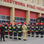 Uroczysta zmiana służby na placu przed jednostką ratowniczo-gaśniczą nr 3 / Monika Miller / Radio Kielce