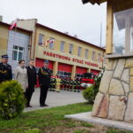 Poświęcenie kapliczki na terenie jednostki ratowniczo-gaśniczej nr 3 / Monika Miller / Radio Kielce