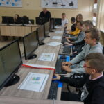 Otwarcie sali komputerowej w Szkole Podstawowej im. Jana Kochanowskiego w Piekoszowie / Mateusz Kaczmarczyk / Radio Kielce