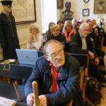 Wycieczka śladami Gustawa Herlinga-Grudzińskiego / Dorota Klusek / Radio Kielce