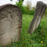 Wycieczka śladami Gustawa Herlinga-Grudzińskiego / Dorota Klusek / Radio Kielce