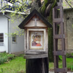 Starachowice. Kapliczka na terenie Muzeum Przyrody i Techniki / Anna Głąb / Radio Kielce