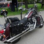 Święty Krzyż. Rozpoczęcie sezonu motocyklowego / Anna Głąb / Radio Kielce