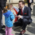 Na zdjęciu: Dominik Tarczyński - kandydat PiS do Parlamentu Europejskiego / Piotr Kwaśniewski / Radio Kielce