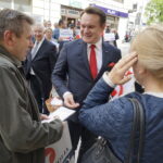 Na zdjęciu: Dominik Tarczyński - kandydat PiS do Parlamentu Europejskiego / Piotr Kwaśniewski / Radio Kielce