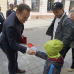 Na zdjęciu: Dominik Tarczyński - kandydat PiS do Parlamentu Europejskiego / Piotr Kwaśniewski / Radio Kielce