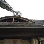 Pożar budynku "Lipowy Dwór" w Kompleksie Świętokrzyska Polana / Karol Żak / Radio Kielce