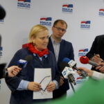 Konferencja prasowa Róży Thun. Na zdjęciu (od lewej): Róża Thun - kandydatka KE do Parlamentu Europejskiego i Michał Braun - radny miasta Kielce / Piotr Kwaśniewski / Radio Kielce
