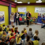 Salonik literacki w Księgarni Wesoła Ciuchcia / Piotr Kwaśniewski / Radio Kielce